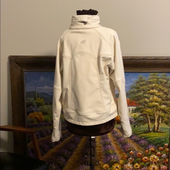 Jacket - Picture 2 of 8